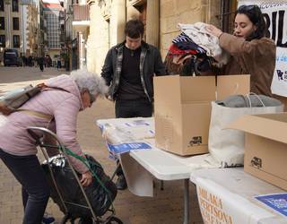Erantzun positiboa izan du Etxebizitza Sindikatuaren neguko arropa bilketak