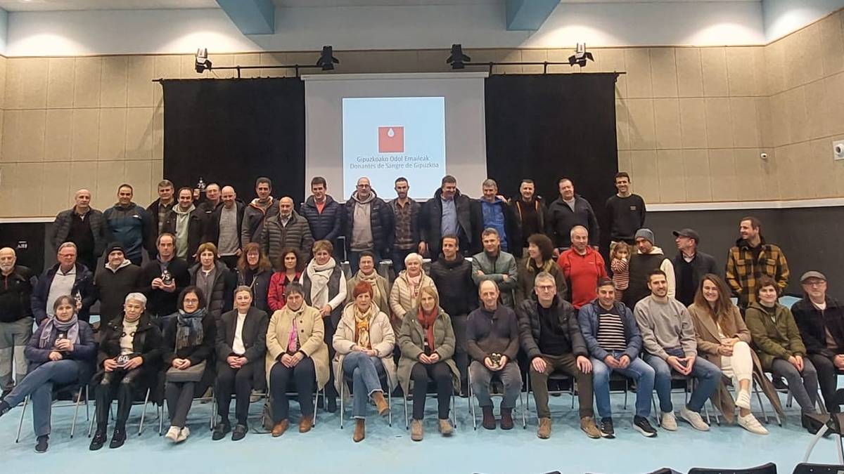 Azkoitiko 49 odol emailek aitortza jasoko dute datorren ostiralean
