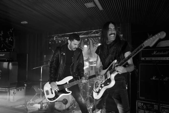 Kontzertuak: 8GO! NYHC, Flash eta GUTS taldeak, Graka kolektiboaren eskutik