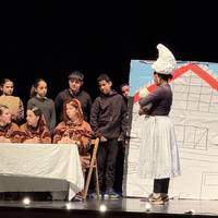 Antzerkia: Azkoitia BHIko ikasleen antzezlana