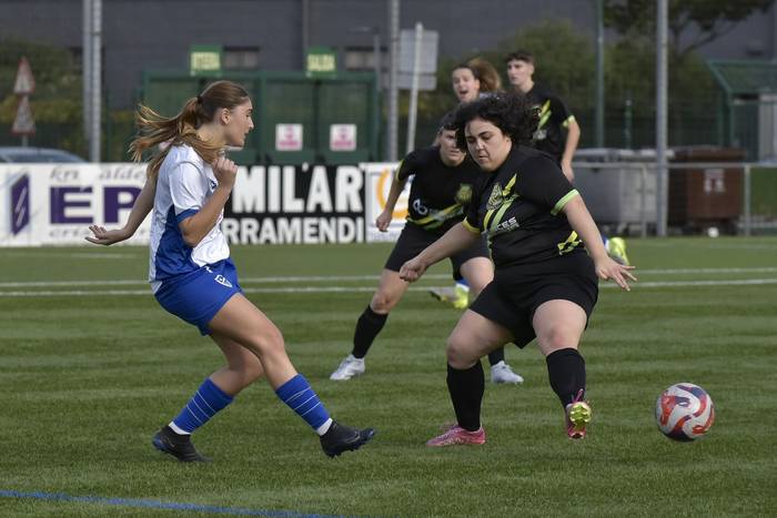 Emakumeek bai, gizonek ezin