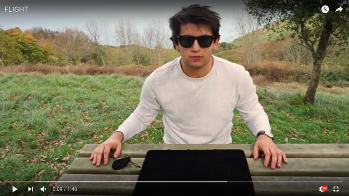 Telmo Trenado: "Youtubek ate ugari zabaldu dizkit, eta oso pozik nago"
