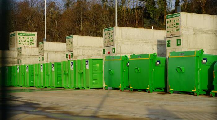 Bilketa zerbitzuaren esleipena eta Garbigune berria, bidean