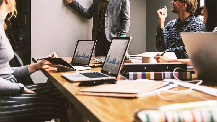 Zabalik dago Global Training bekak eskatzeko epea