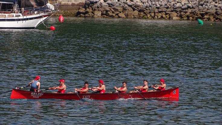 Zumaiak bere maila erakutsi du Trainerilla Ligako estropadan