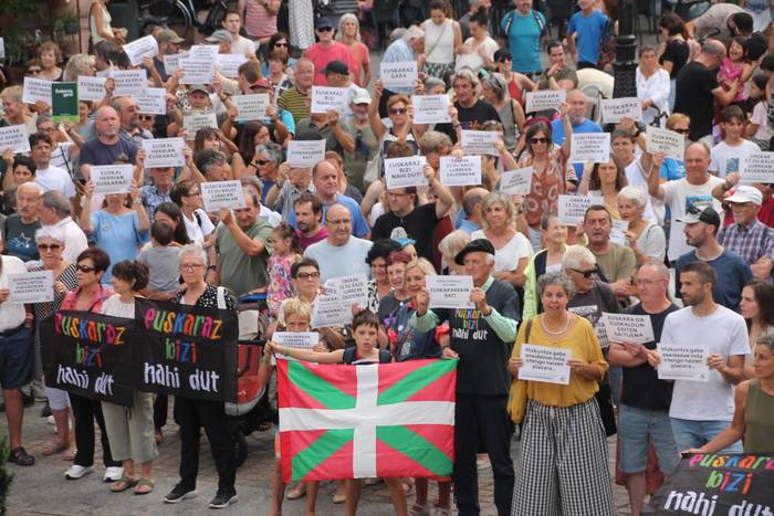 Zarauztarrek ere euskararentzat justizia eskatu dute
