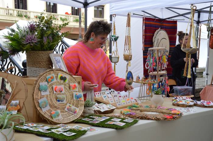 Artisauen produktuak ezagutu eta erosteko aukera izango da igandean malekoian