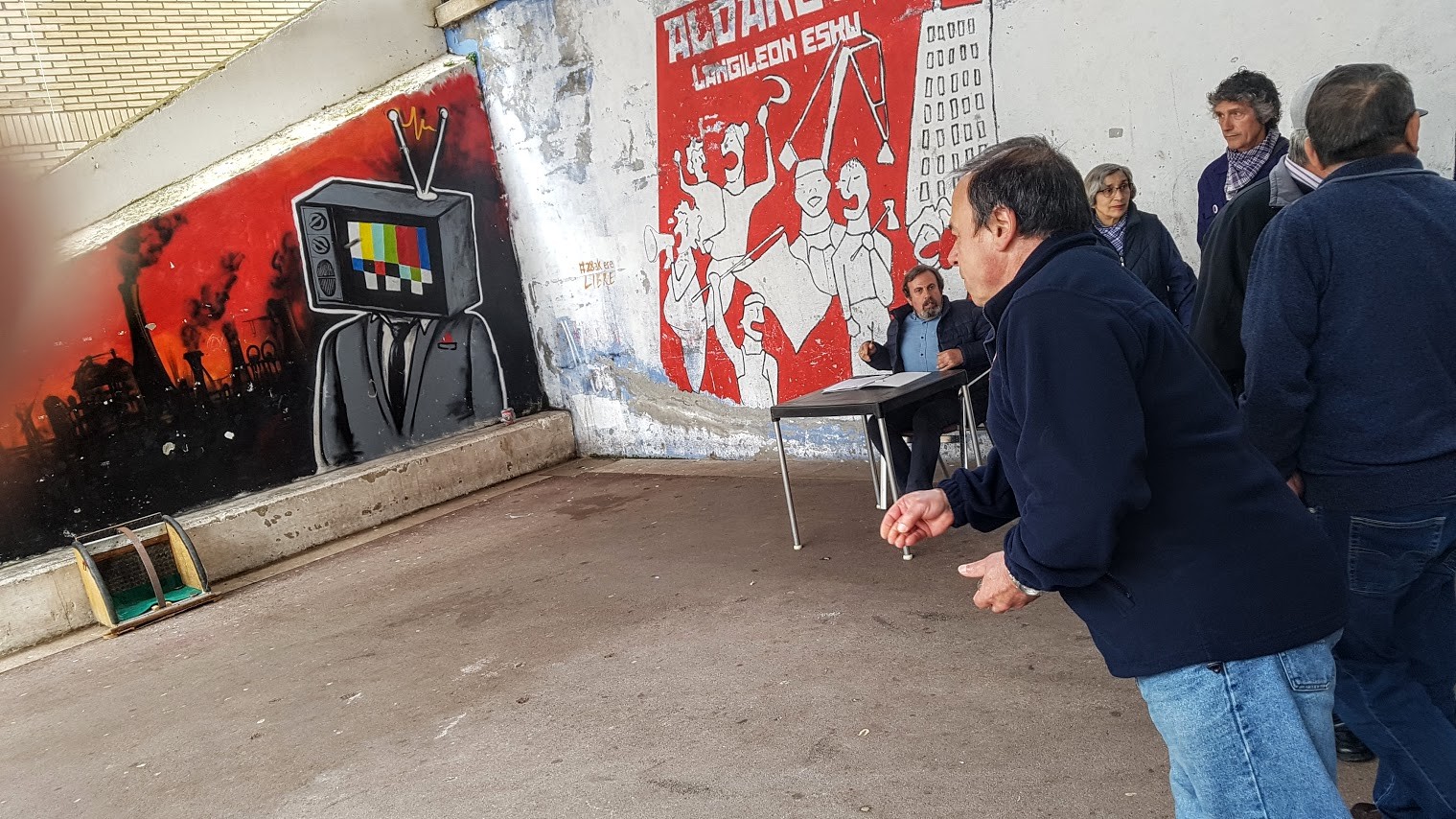 Toka eta igel txapelketa irekia jokatuko da ostiralean