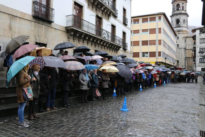 Pentsiodunen mugimenduak zapatuan Donostian egingo duen manifestazioan parte hartzeko deia egin du Plaza Ondok