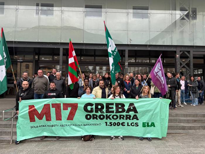 Martxoaren 17an grebara deitzeko agerraldia egin dute ELAren eskualdeko ordezkariek