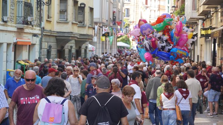 Olagarroaren festak harrapatu du Zumaia
