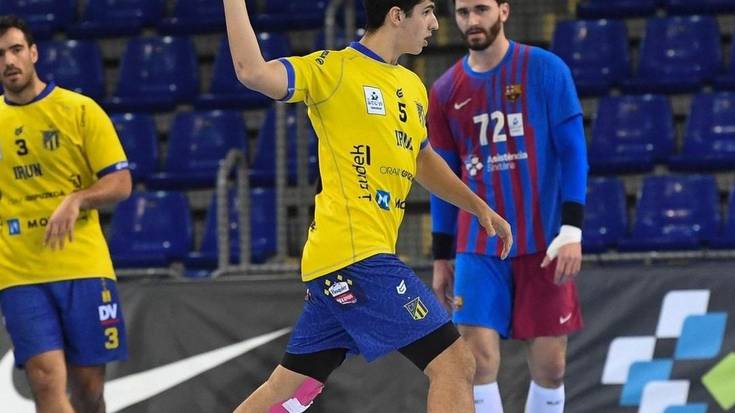 Galiziako Cangas taldean arituko da Asier Iribar denboraldia amaitu arte