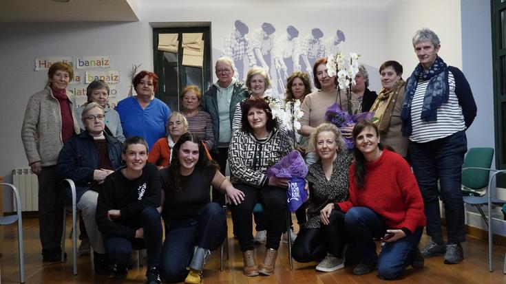 Martxoaren 8aren bueltan, zaintzaz hausnartu dute Errezilen