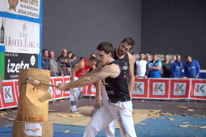 Txapelak izendatzeko ordua