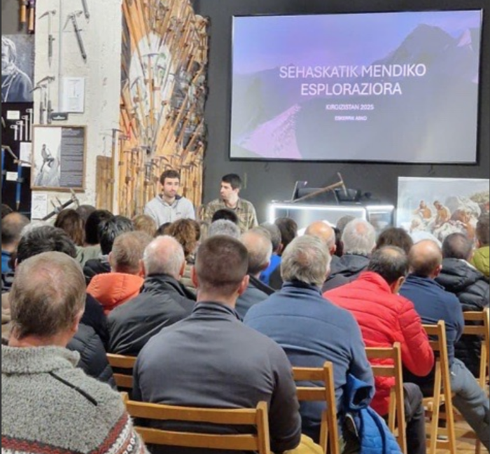 Hasi da udazkeneko Mendi Astea