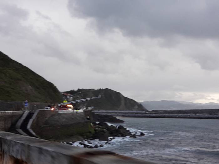 Pertsona bat erreskatatu dute Orroagan