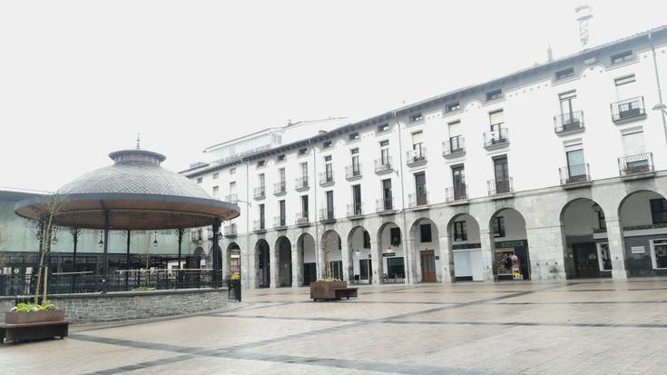 Plazako eraikinen etxaurreak, itxuraberrituta