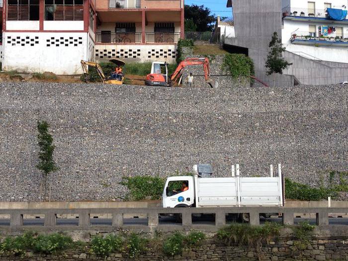 Zumaiako udal brigadako hiru lanpostu bertan behera uztea erabaki du udalak