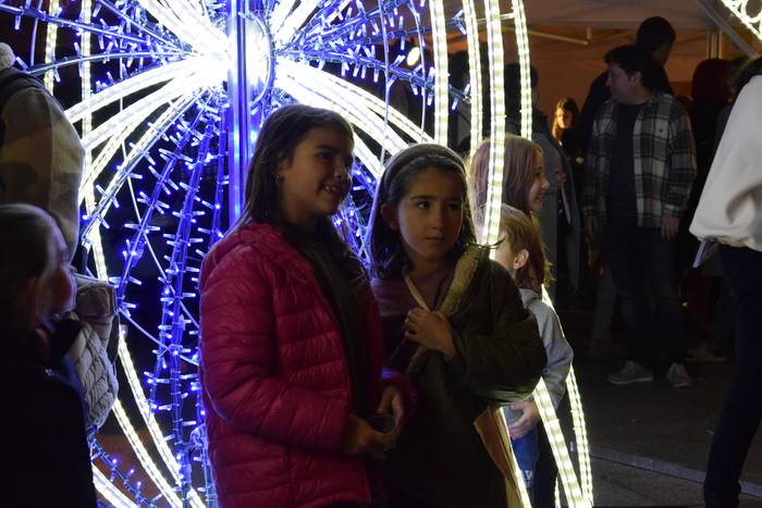 Gabonetako argiteria jartzeko lanak hasiko dituzte etzi