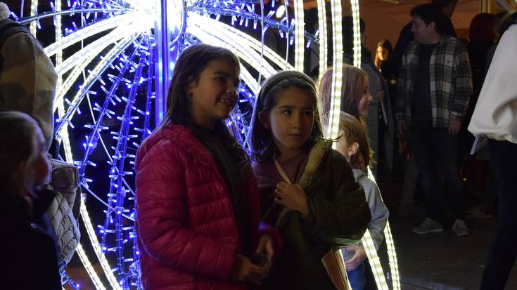 Gabonetako argiteria jartzeko lanak hasiko dituzte etzi