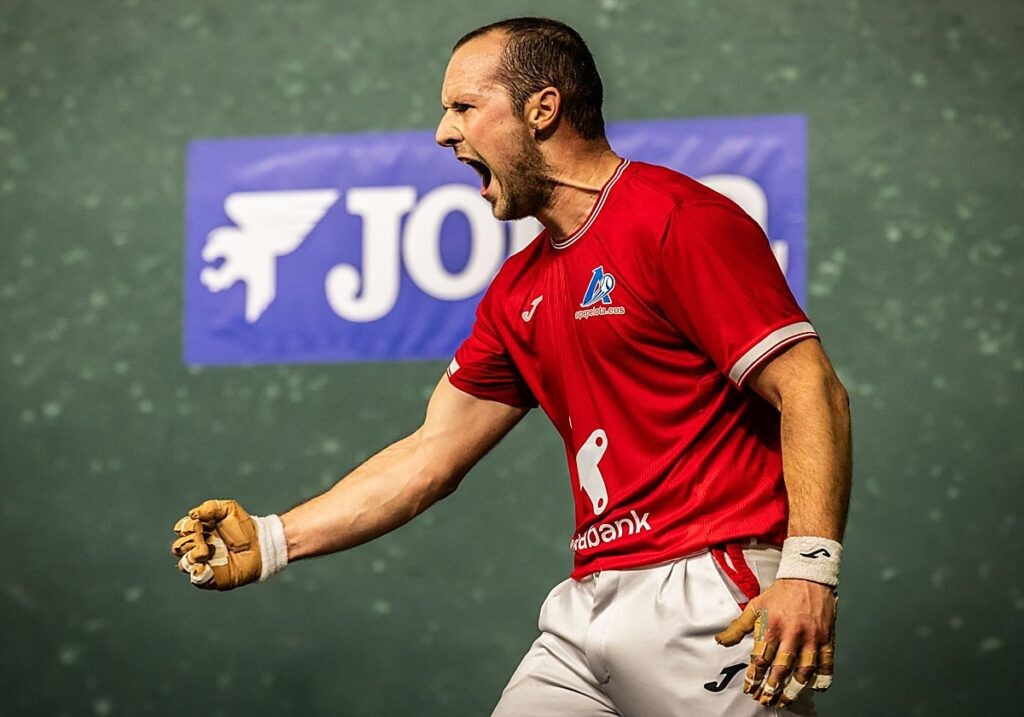 Lau eta erdiko pilota txapelketaren final laurdenak Gurea pilotalekua hartuko du zapatuan