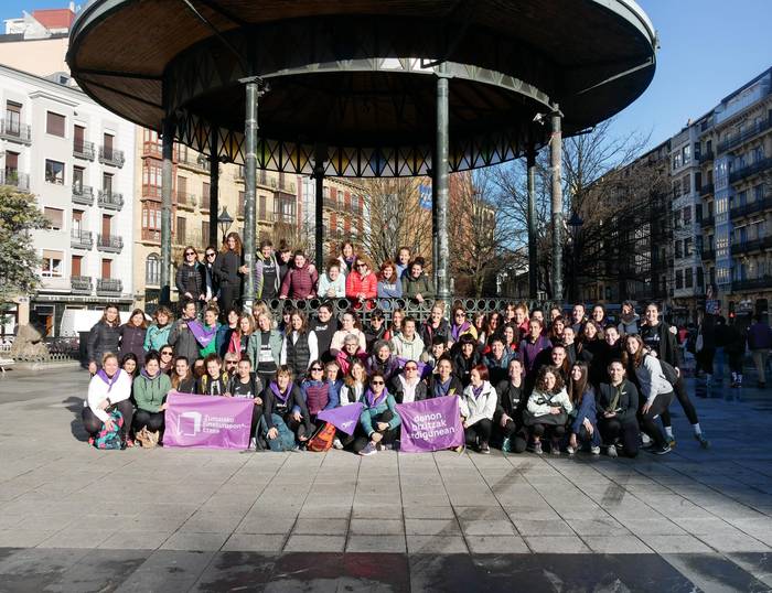 Izen ematea zabaldu du Emakumeon Etxeak Lilatoian parte hartzeko