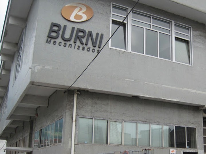 Hainbat eragilek ostegunean Burni enpresan izan zen lan istripua salatu dute