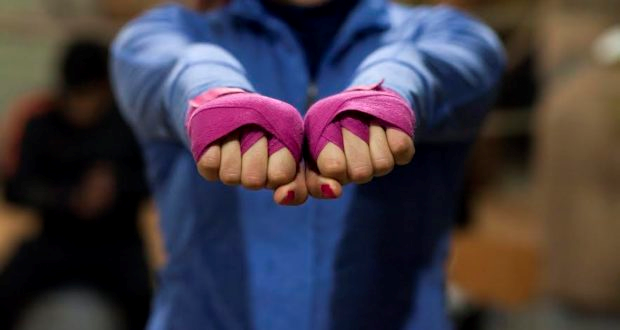 Dagoeneko eman daiteke izena Jabetze Eskolen barruko autodefentsa feminista ikastaroan