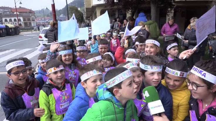 Korrikaren Zumaiako kronika, irudietan