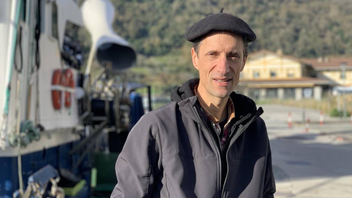 Gorka Roca Torre: "Euskaltzaleok karrika hartzea lehen-lehen lerrokoa da"