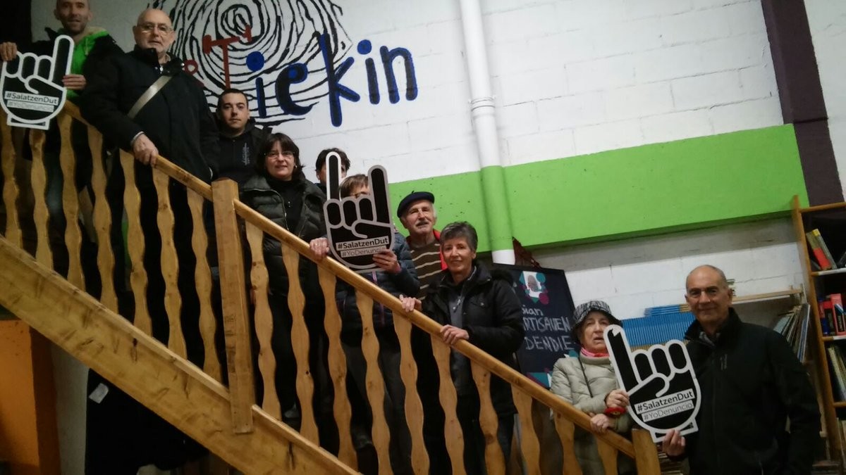 Elkar-ekin taldeko hainbat kidek ere euskal presoen egoera salatu eta zapatuan  bilbora joateko deia egin dute