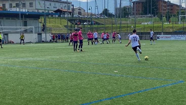 Hasi dituzte Donosti Cup futbol txapelketaren partidak Garmendipen