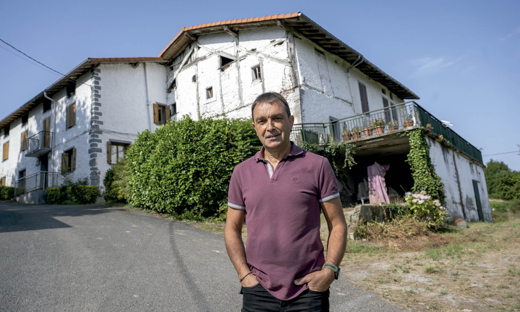 Kepa Alberdi: "Adineko bat hiltzen denean, liburutegi handi bat erre balitz bezala da"