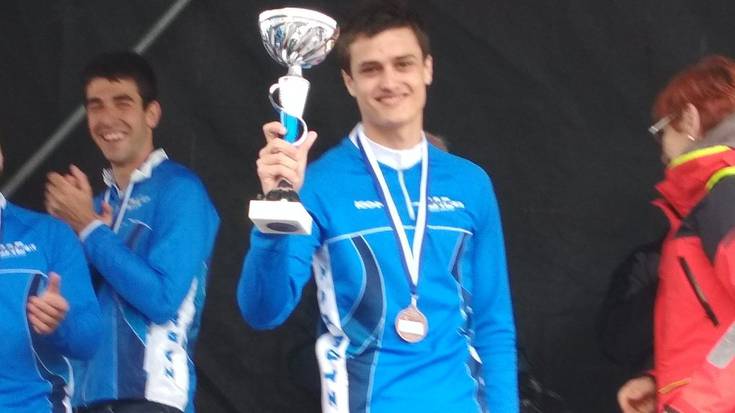 Aitzol Garrok patroi onenaren saria jaso du