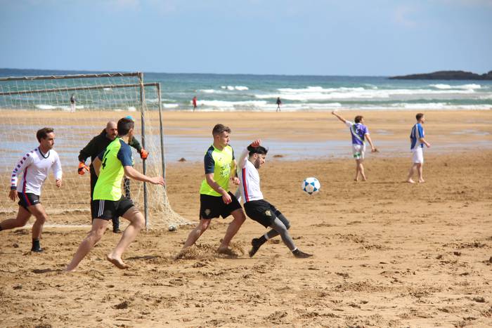 Zehaztuta geratu da nortzuk jokatuko dituzten finalerdiak