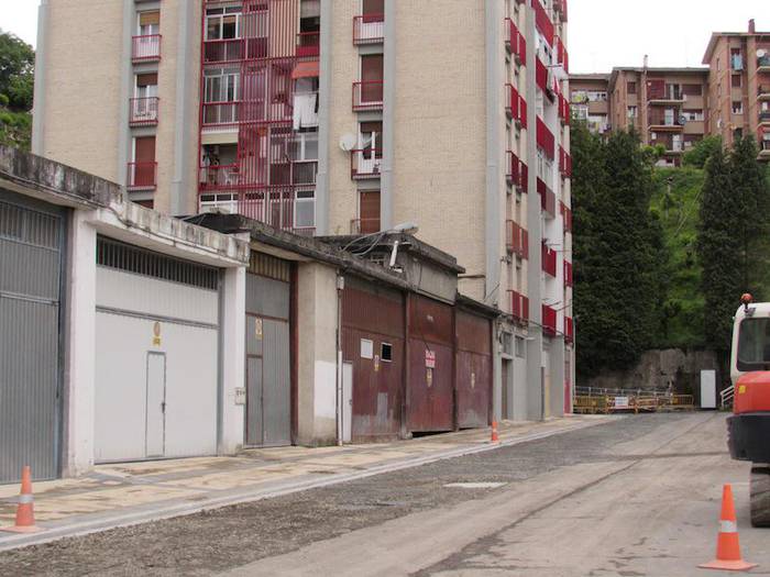 Azkoitian, meskitari erreparatu diote