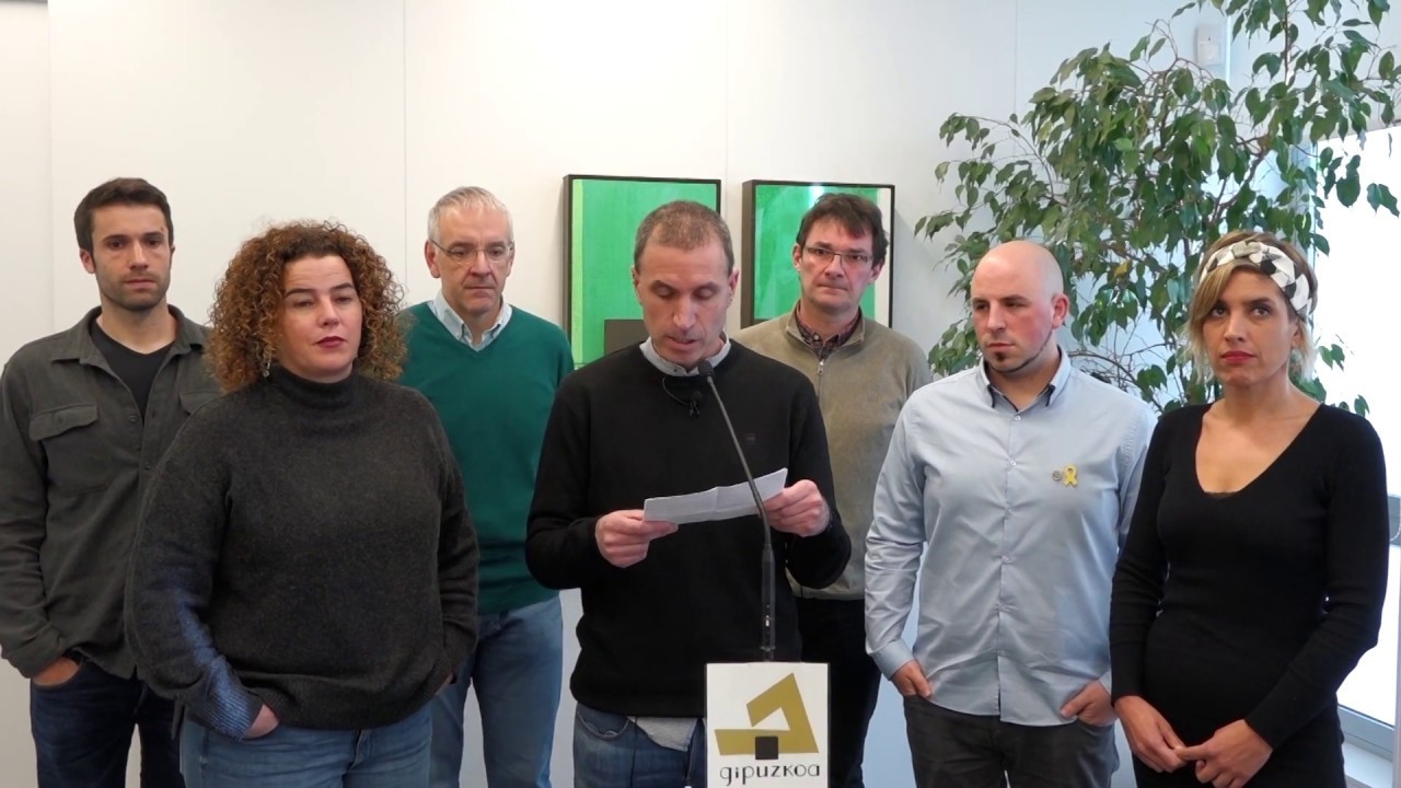 Sorospen zerbitzuaren gaiari lehenbailehen heltzeko eskatu diote aldundiari kostako bost alkatek