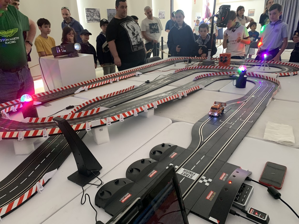 Scalextric txapelketako bigarren saioa egingo da arratsaldez