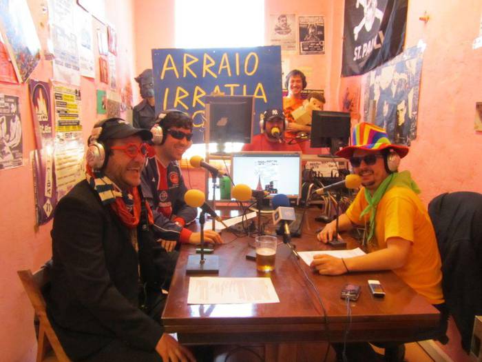 Arraio Irratia, zortzi urtez irratiko uhinak zabalduz