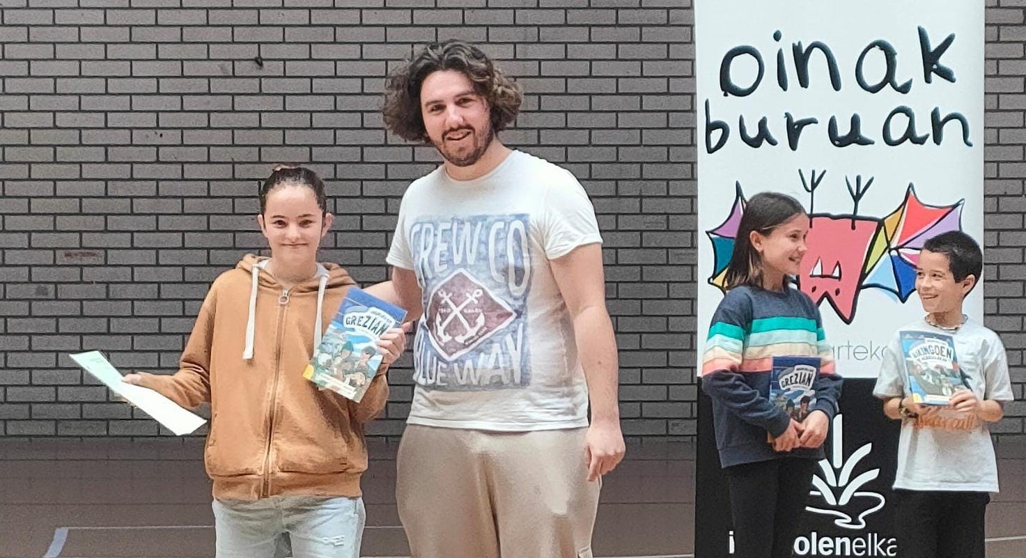 Malen Gurrutxagak saria jaso du Eskolarteko Txapelketan