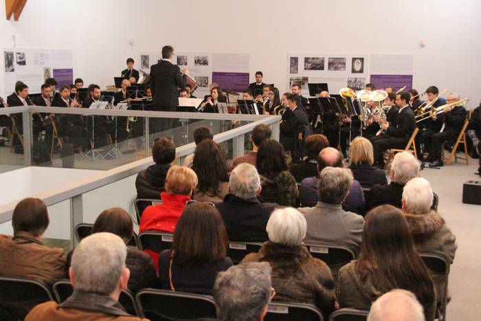 Musika Bandaren Santa Zezilia kontzertua, Merkatu plazan