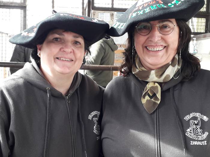 Elena Aldaz eta Goretti Beloki Gipuzkoako Bola Txapelketako garaile