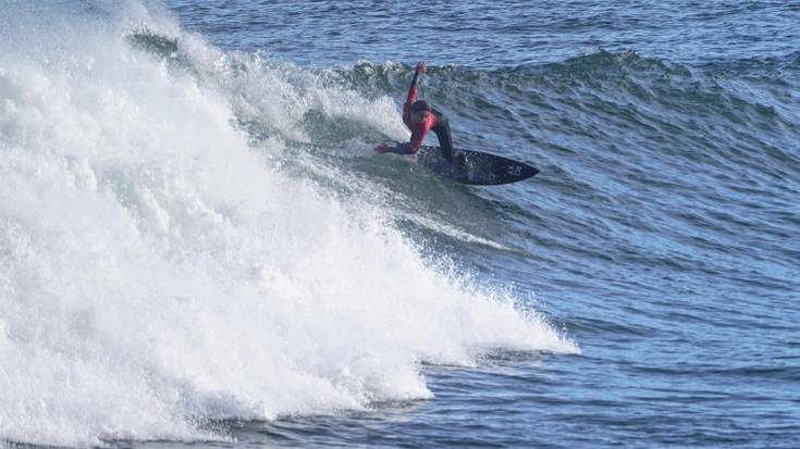 Annette Gonzalez-Etxabarrik irabazi du Euskalsurf zirkuitua