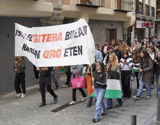 Palestinako erresistentzia zilegi dela aldarrikatu dute hainbat lagunek