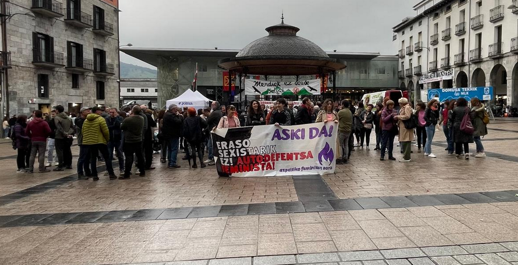 Indarkeria matxistarik gabeko bizitzak aldarrikatzeko, elkarretaratzea deitu dute feministek
