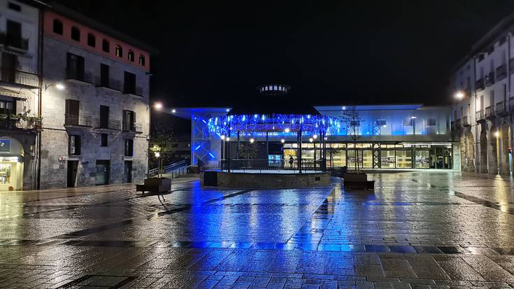 Hamar pertsonaren arteko bilkurak eta 01:30ean etxeratzeko agindua, Gabonetako neurrien artean