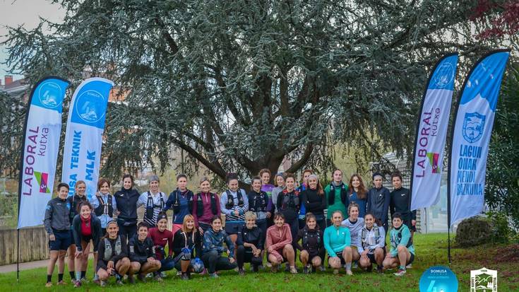 40 emakume inguruk parte hartu dute Domusa Teknik 40 MLK-en bigarren entrenamenduan