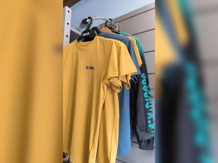 Arauntza Ridersek YK Riders kamiseten sorta berria jarri du herritarren eskura