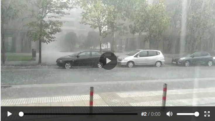 Bideoa: Sekulako euri zaparrada bota du eguerdian