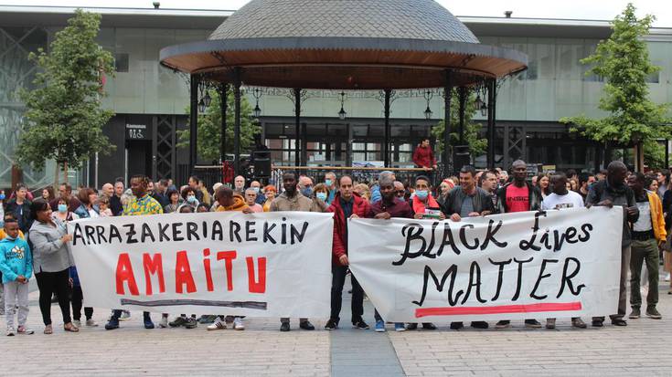 Plaza bete du arrazakeriaren kontrako aldarriak